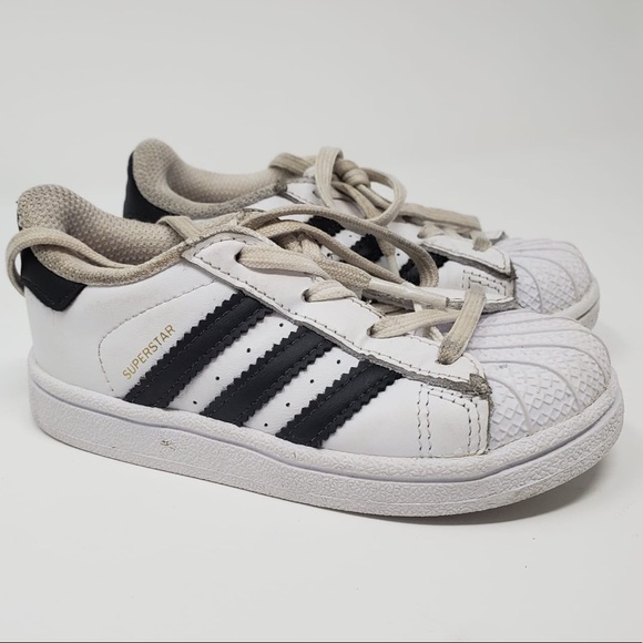 Adidas Little Kids Superstar Casual Sneaker - Picture 2 of 7